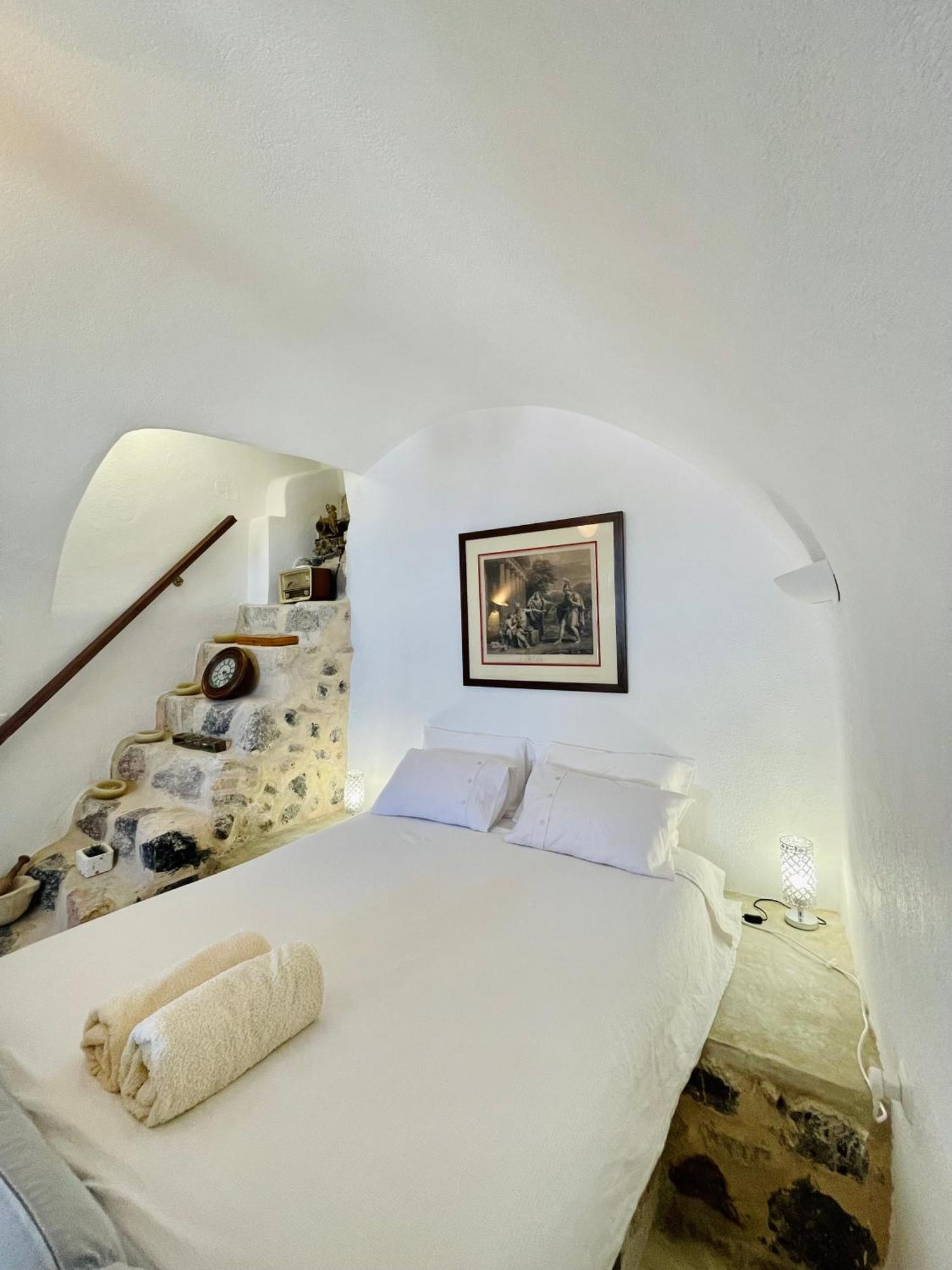 Villa Kastelli88 Santorini Pyrgos Bagian luar foto